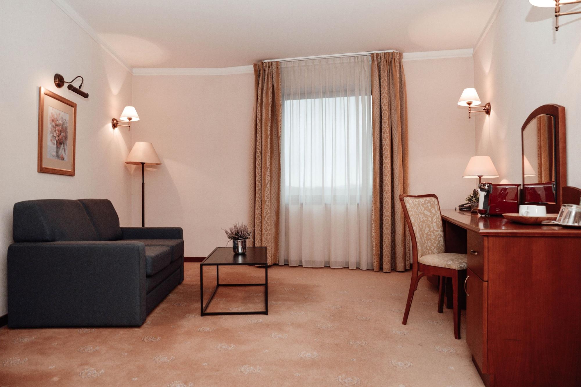 Sympozjum & 4* Cracovia