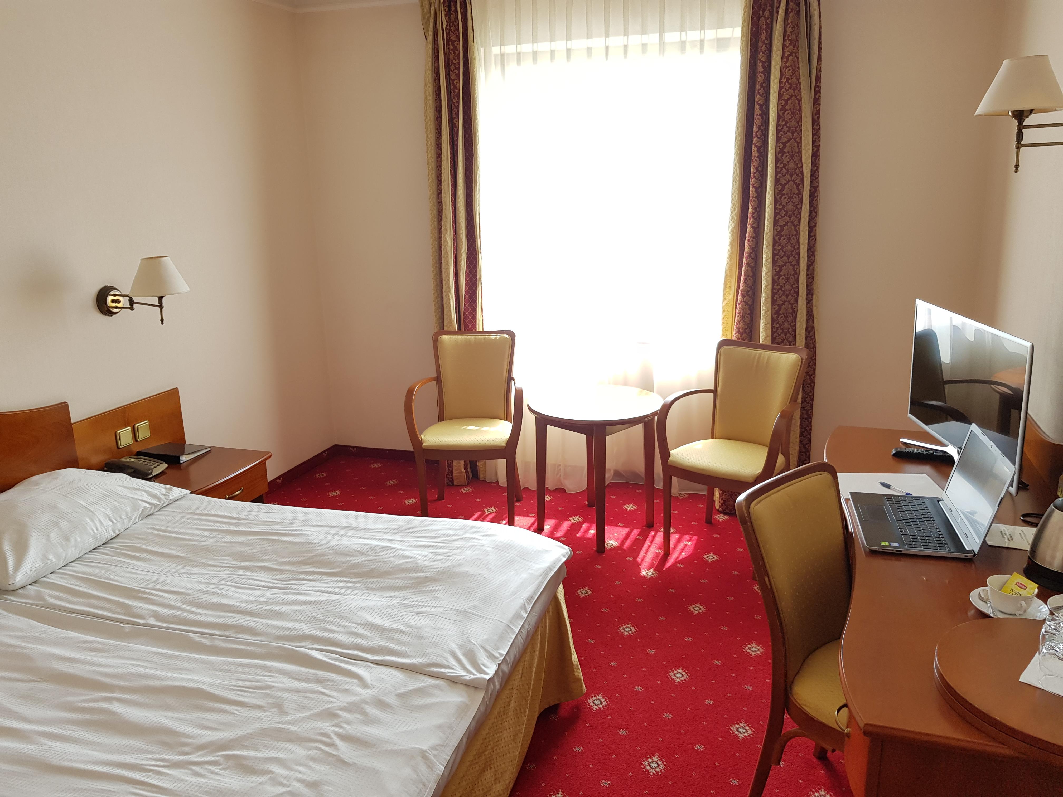 Sympozjum & 4* Cracovia