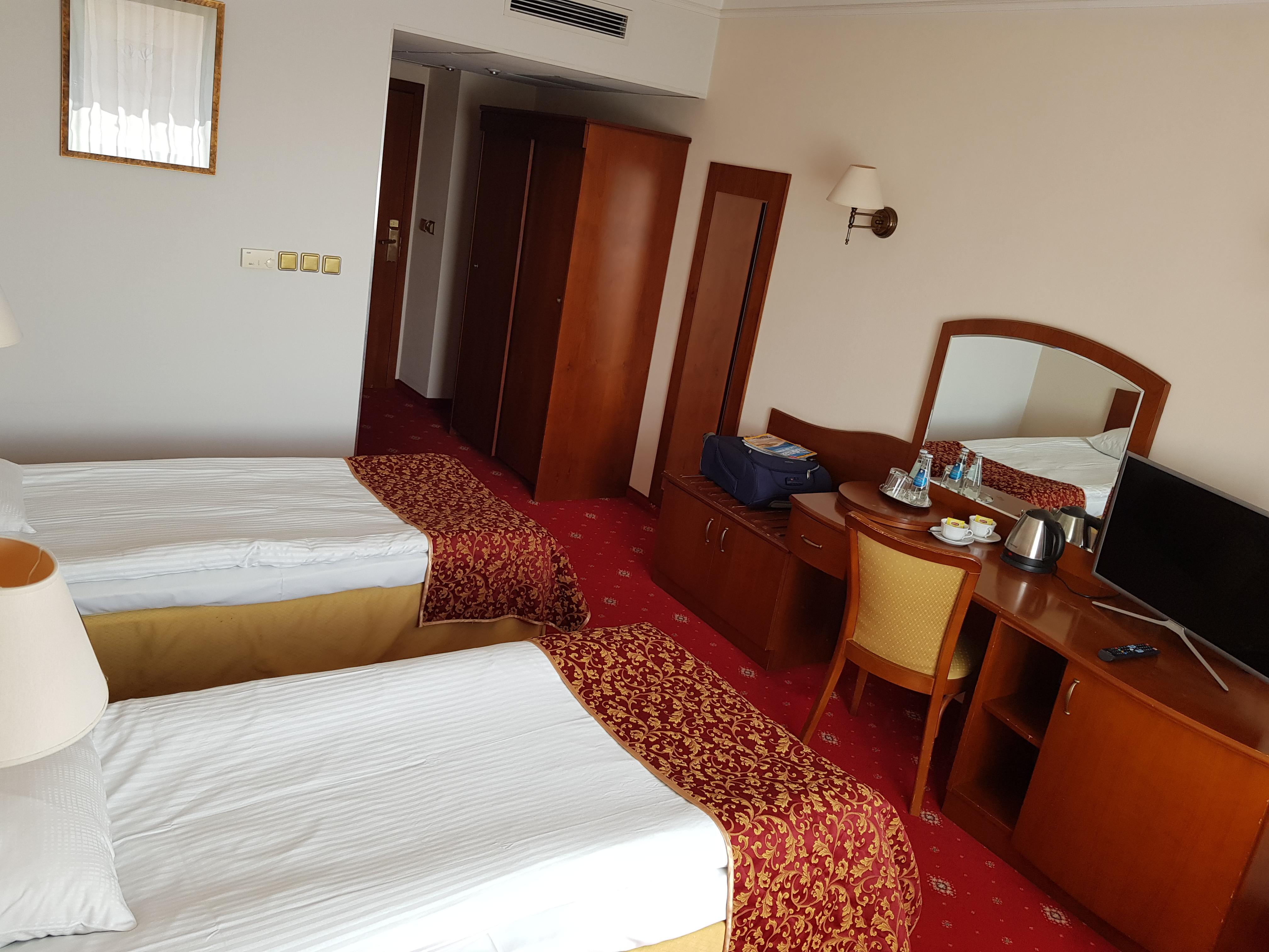 Sympozjum & 4* Krakow