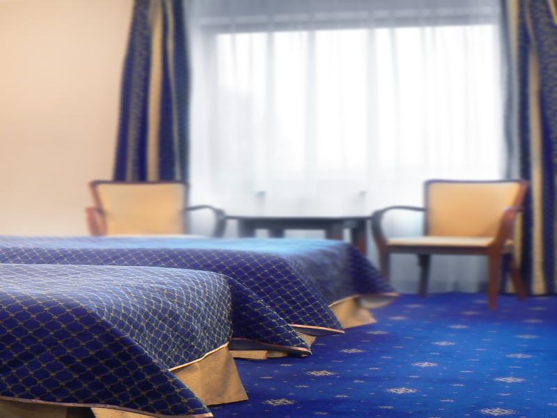 Sympozjum & Hotel 4*